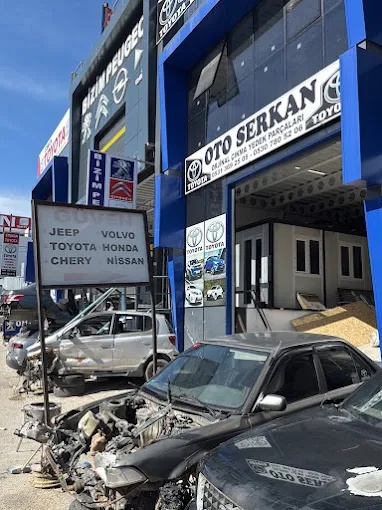 Oto Serkan Hasarlı Araçlar ve Dış Mekan